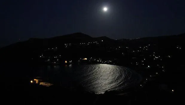 Semesterbostad Avgoustis' Stone House