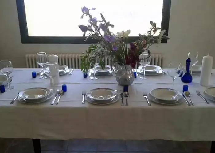 Avgoustis' Stone House Otzias