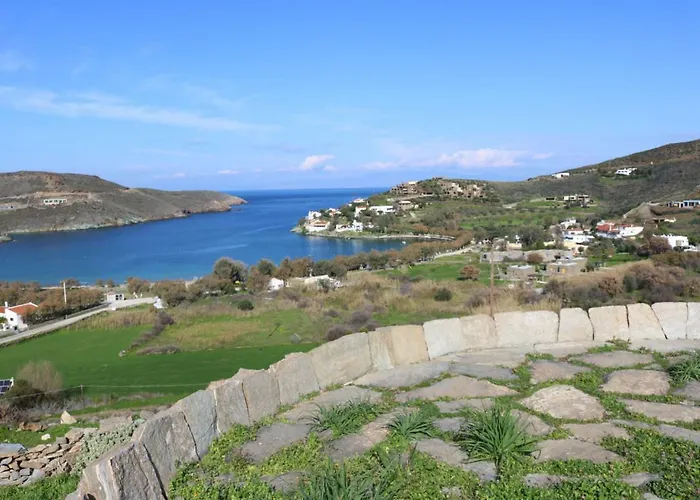 Avgoustis' Stone House *